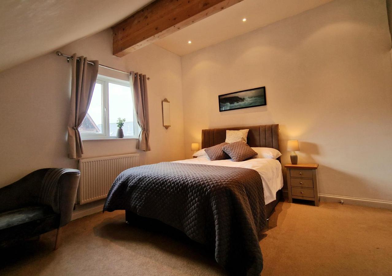 Lake View Lodge St Columb Major Exterior photo